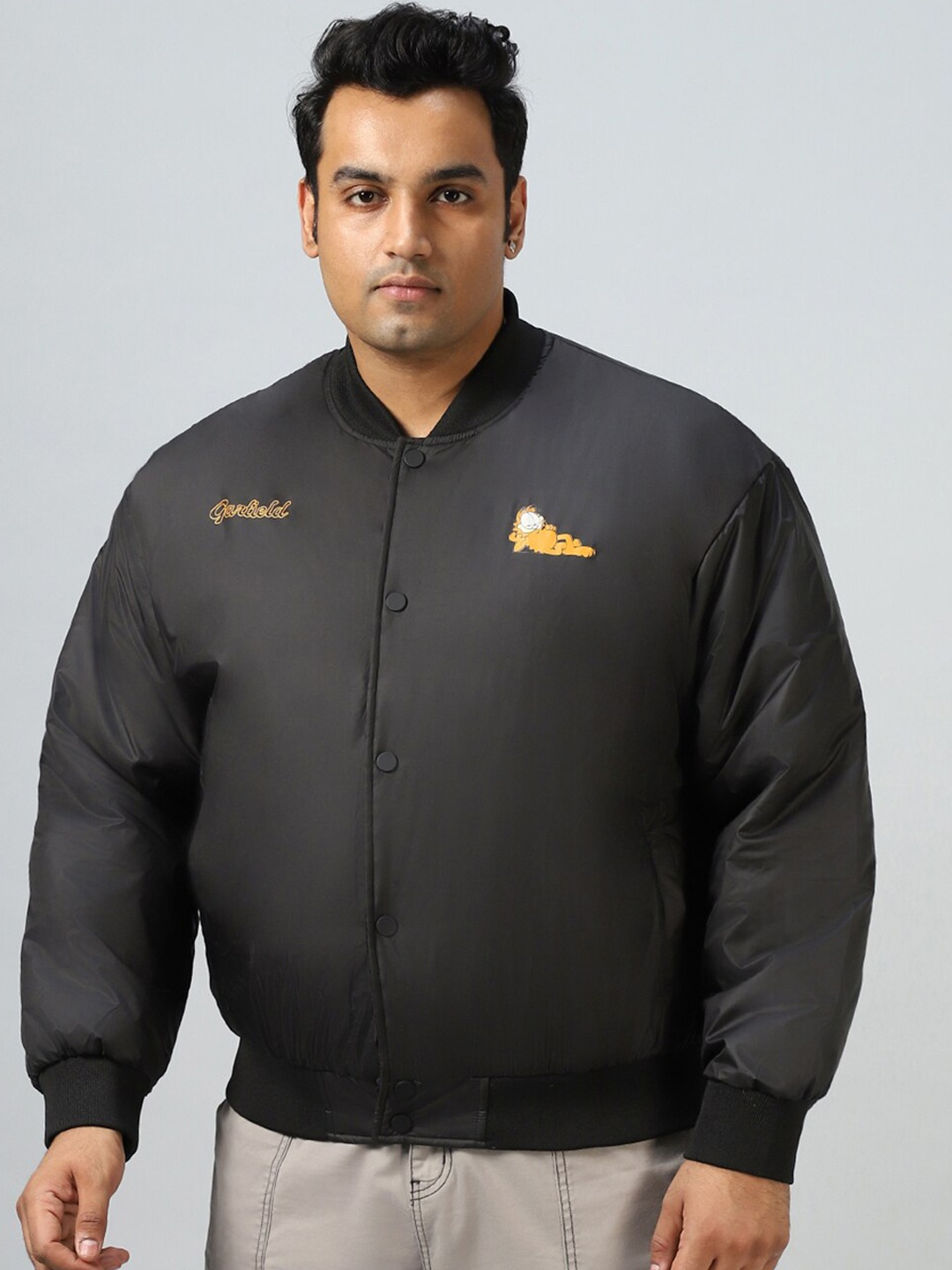 Bewakoof Plus Size Official Garfield Merchandise Graphic Printed Oversized Jacket, Black
Bewakoof Plus Size Official Garfield Merchandise Graphic Printed Oversized Jacket, Black