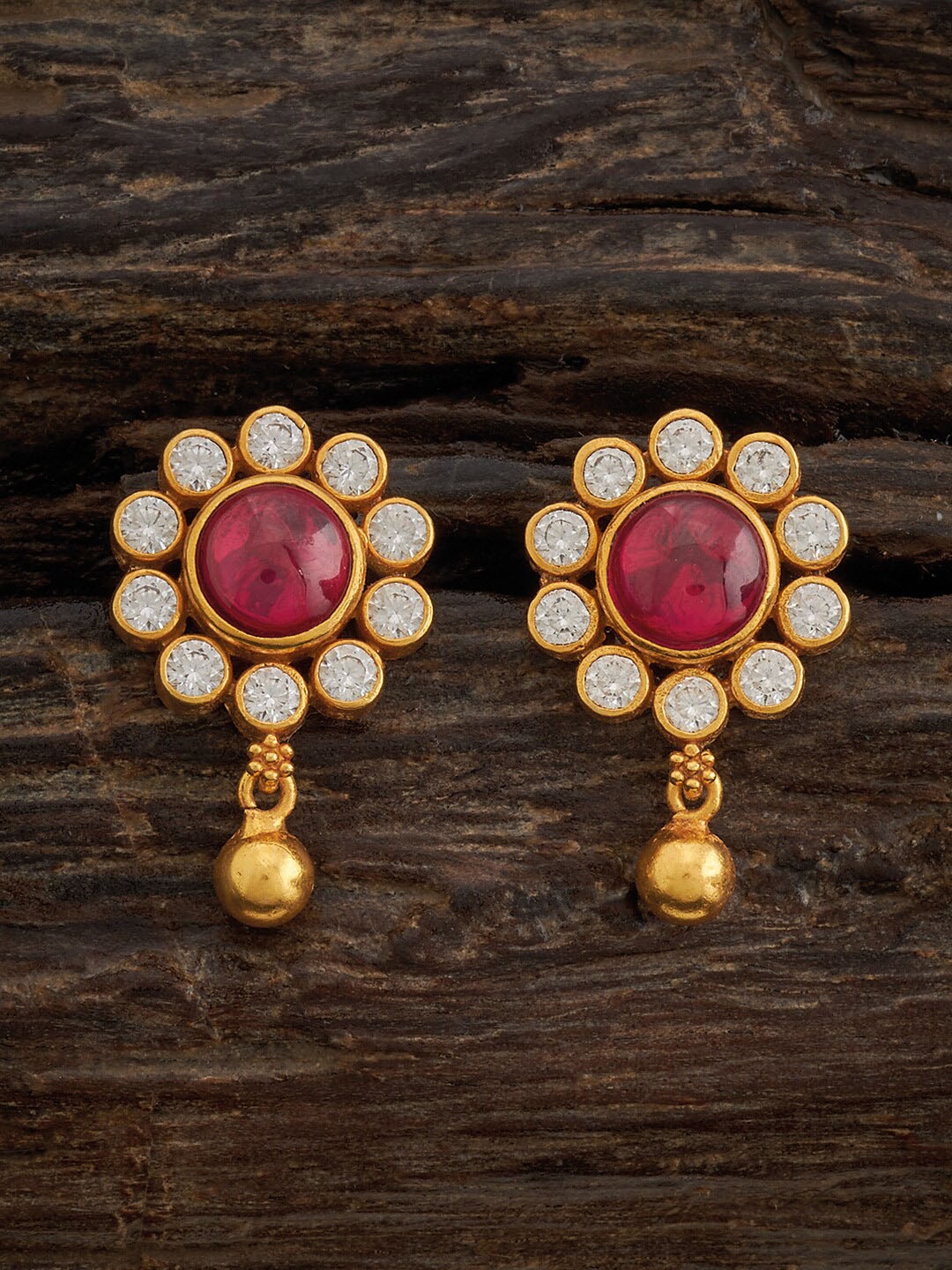 Kushal's Fashion Jewellery Gold-Plated 92.5 Pure Silver Temple Classic Drop Earrings
Kushal's Fashion Jewellery Gold-Plated 92.5 Pure Silver Temple Classic Drop Earrings