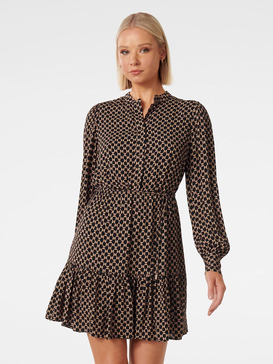 Forever New Geometric Printed Mandarin Collar Cuffed Sleeves Fit & Flare Dress, Black
Forever New Geometric Printed Mandarin Collar Cuffed Sleeves Fit & Flare Dress, Black