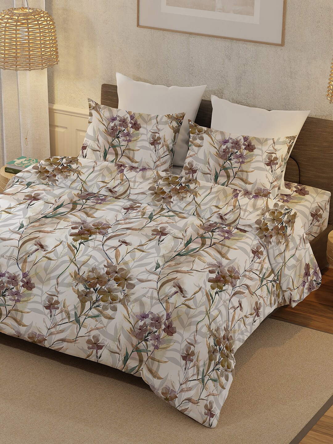 BELLA CASA Brown & White Floral Printed Cotton 400 TC King Bedsheet With 2 Pillow Covers
BELLA CASA Brown & White Floral Printed Cotton 400 TC King Bedsheet With 2 Pillow Covers