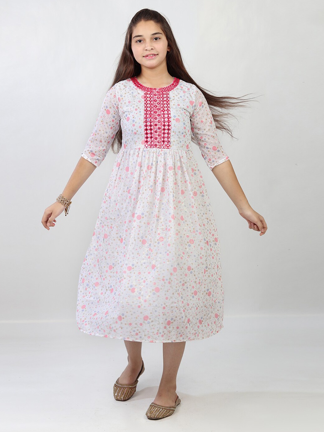 BAESD Girls Geometric Printed Gathered Detailed Fit & Flare Midi Ethnic Dress, White
BAESD Girls Geometric Printed Gathered Detailed Fit & Flare Midi Ethnic Dress, White