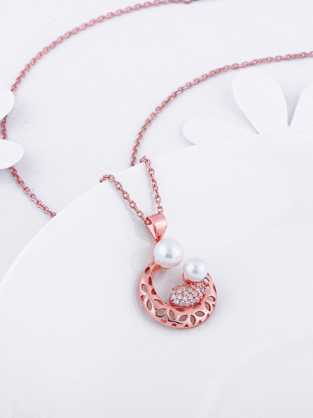 GIVA 92.5 Sterling Silver Rose Gold-Plated Pearlescent Cuddle Pendant With Link Chain
GIVA 92.5 Sterling Silver Rose Gold-Plated Pearlescent Cuddle Pendant With Link Chain
