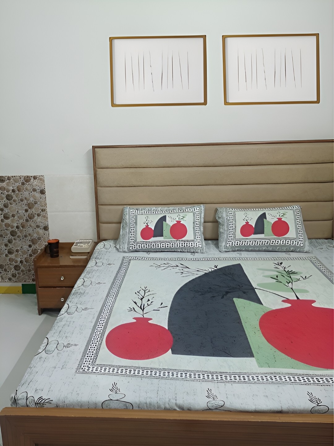 THE CONVERSION Grey & White Abstract Melange 120 TC Queen Bedsheet with 2 Pillow Covers, Grey melange
THE CONVERSION Grey & White Abstract Melange 120 TC Queen Bedsheet with 2 Pillow Covers, Grey melange