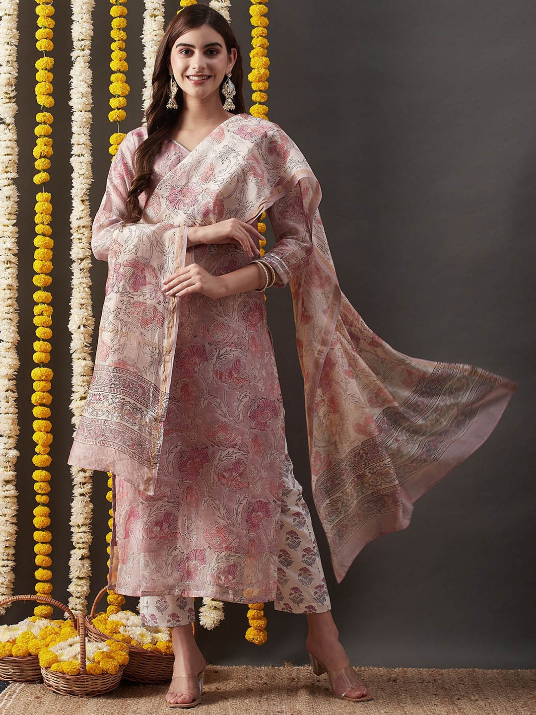 KALINI Floral Printed Gotta Patti Detailed Straight Kurta & Trouser With Dupatta, Peach
KALINI Floral Printed Gotta Patti Detailed Straight Kurta & Trouser With Dupatta, Peach