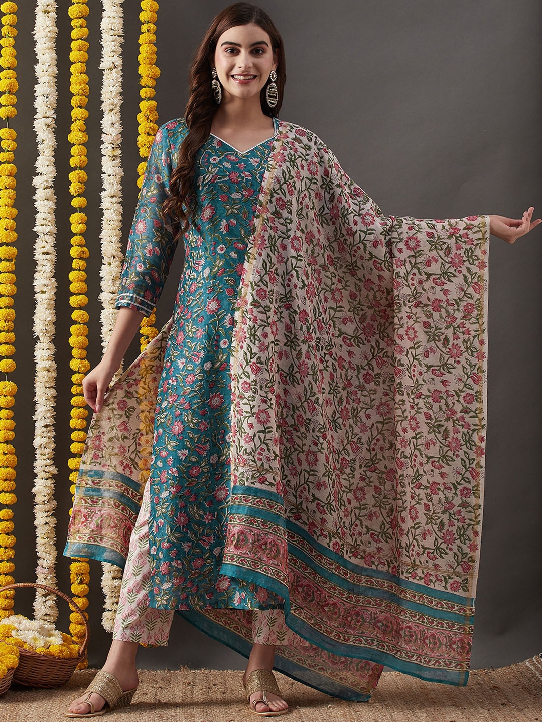 KALINI Floral Printed Sweetheart Neck Gotta Patti Straight Kurta With Trousers & Dupatta, Green
KALINI Floral Printed Sweetheart Neck Gotta Patti Straight Kurta With Trousers & Dupatta, Green