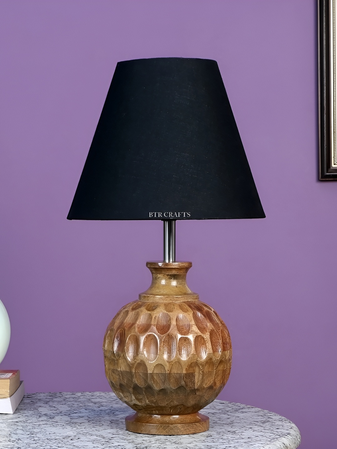 BTR CRAFTS Black & Brown Textured Frustum Shaped Wooden Table Lamp with Adjustable Cord
BTR CRAFTS Black & Brown Textured Frustum Shaped Wooden Table Lamp with Adjustable Cord