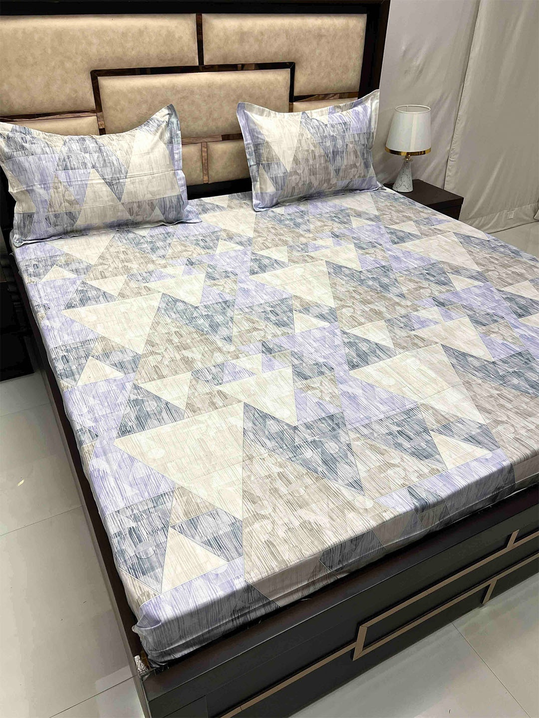 Pure Decor Divine Fur Blue Geometric 330 TC Cotton King Bedsheet with 2 Pillow Covers
Pure Decor Divine Fur Blue Geometric 330 TC Cotton King Bedsheet with 2 Pillow Covers