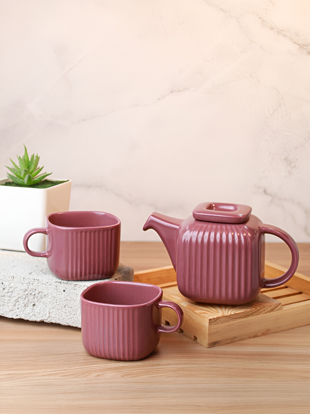 Vola Global LLP Bloom Tea Lavender 3 Pieces Porcelain Matte Teapot With Cups 40 ML & 20 ML
Vola Global LLP Bloom Tea Lavender 3 Pieces Porcelain Matte Teapot With Cups 40 ML & 20 ML