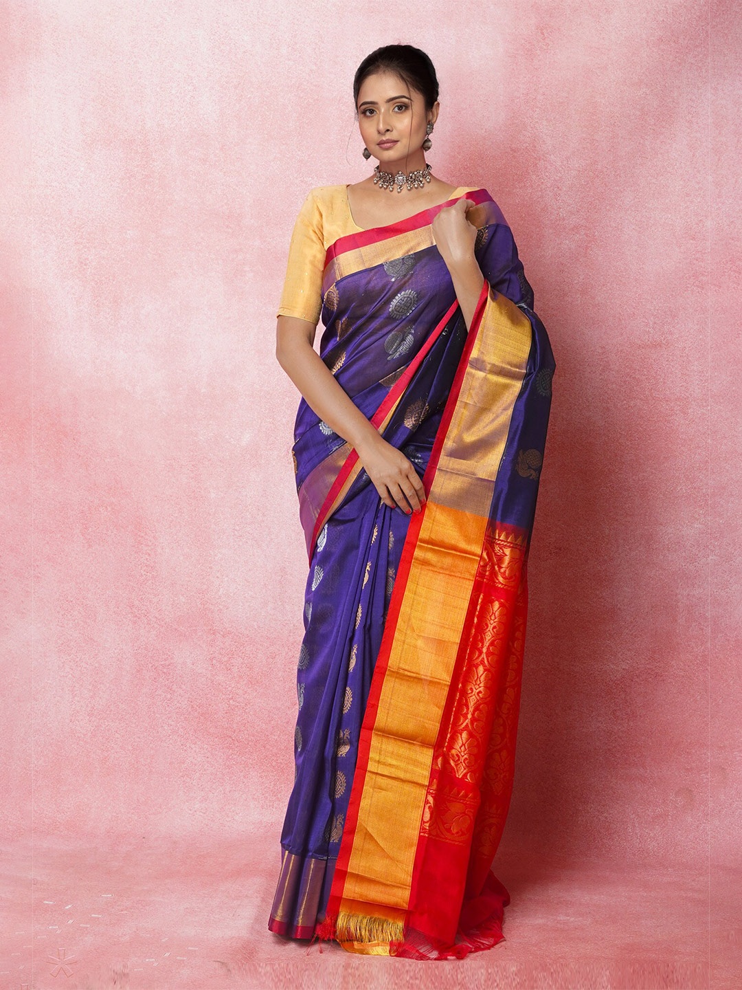 Unnati Silks Ethnic Motifs Woven Design Zari Pure Silk Handloom Kanjeevaram Saree, Blue
Unnati Silks Ethnic Motifs Woven Design Zari Pure Silk Handloom Kanjeevaram Saree, Blue