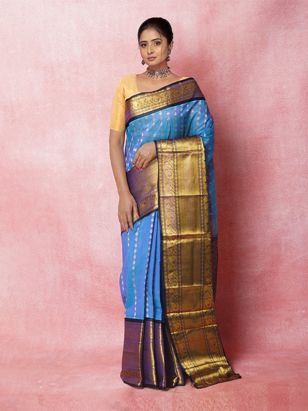 Unnati Silks Ethnic Motif Woven Design Zari Pure Silk Handloom Kanjeevaram Saree, Blue
Unnati Silks Ethnic Motif Woven Design Zari Pure Silk Handloom Kanjeevaram Saree, Blue
