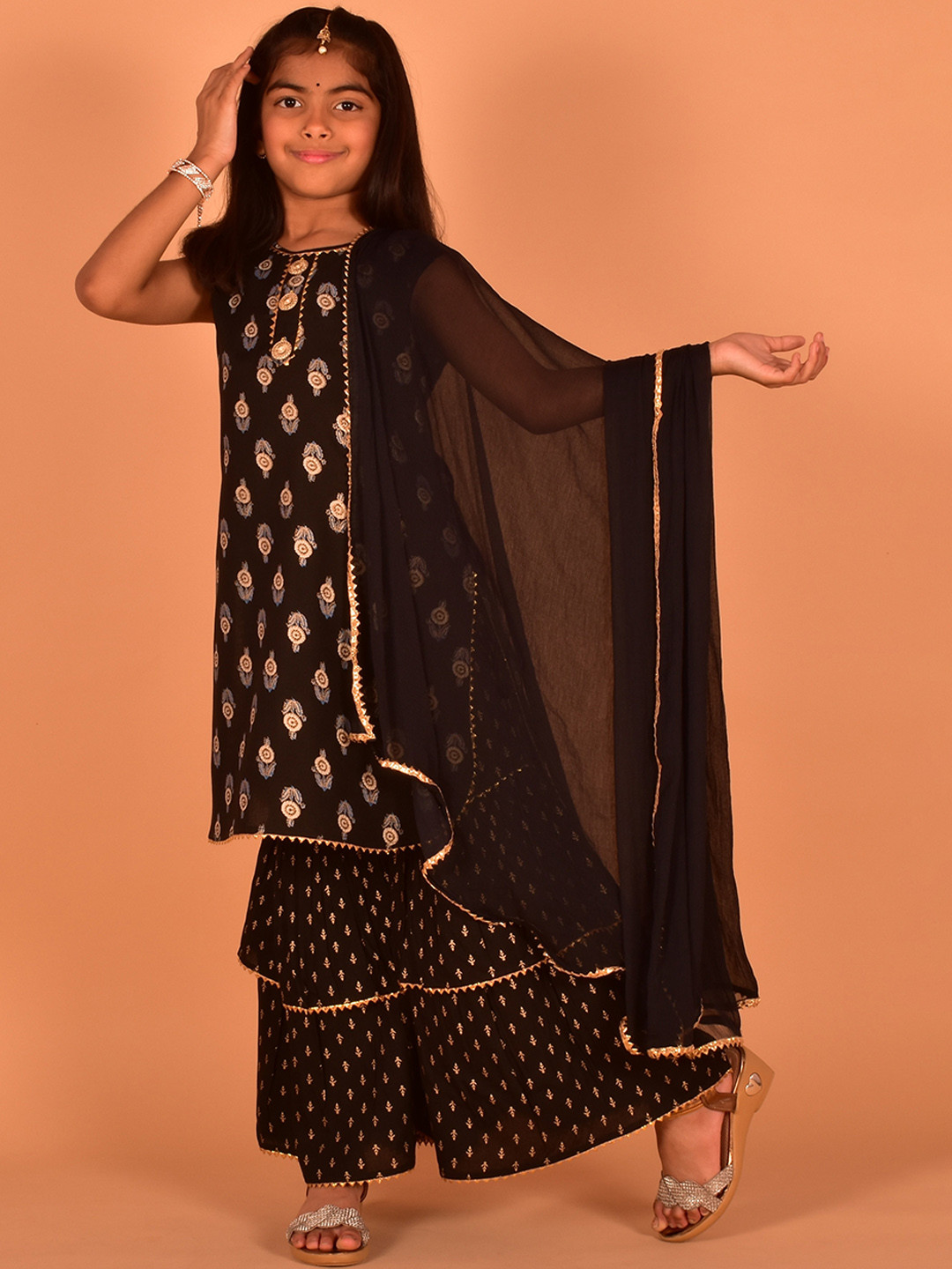 BAESD Girls Ethnic motifs Printed Regular Gotta Patti Kurta With Sharara & Dupatta, Black
BAESD Girls Ethnic motifs Printed Regular Gotta Patti Kurta With Sharara & Dupatta, Black