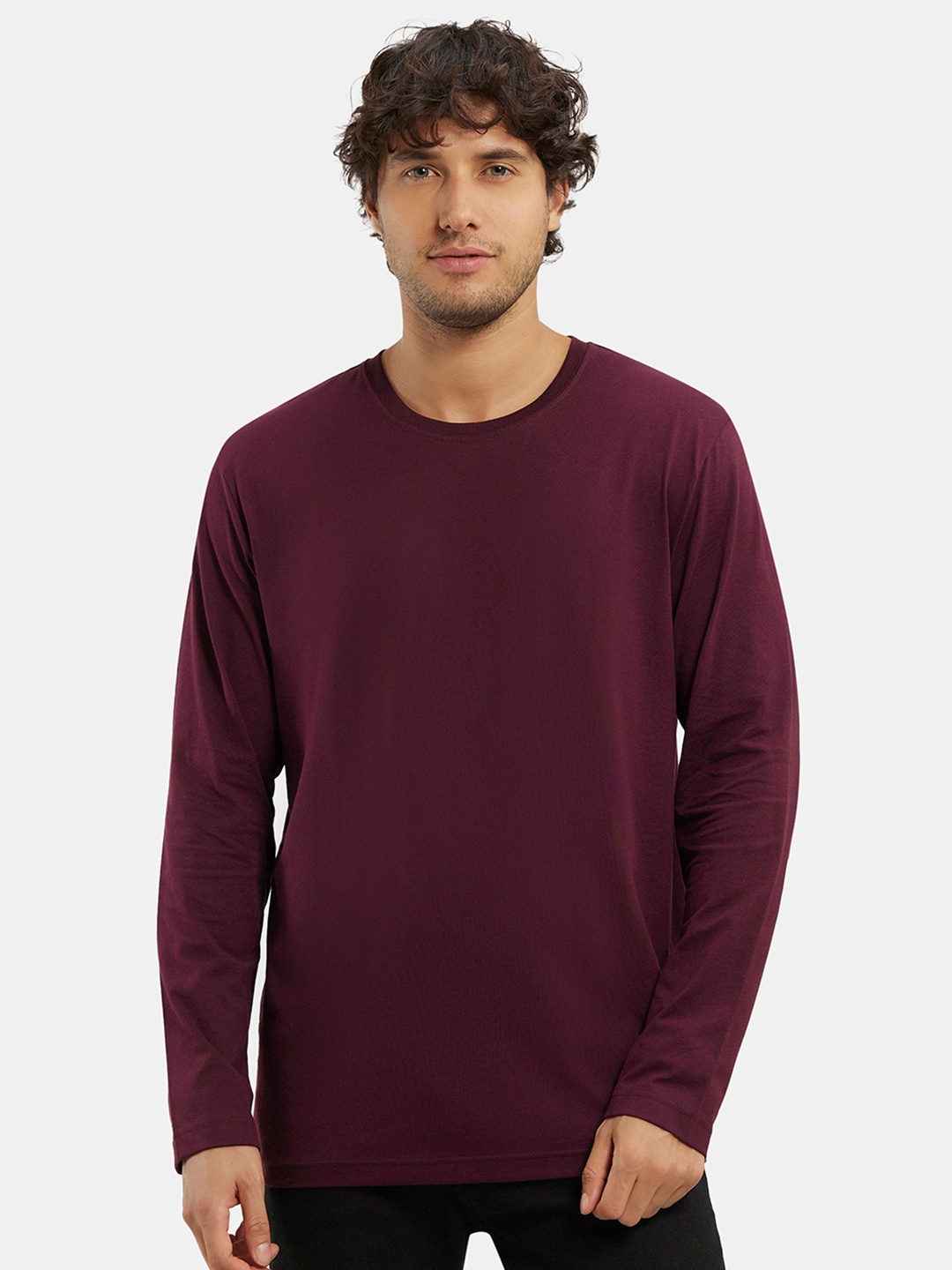 Jockey Super Combed Cotton Rich Solid Round Neck Full Sleeve T-shirt-AM95, Purple
Jockey Super Combed Cotton Rich Solid Round Neck Full Sleeve T-shirt-AM95, Purple
