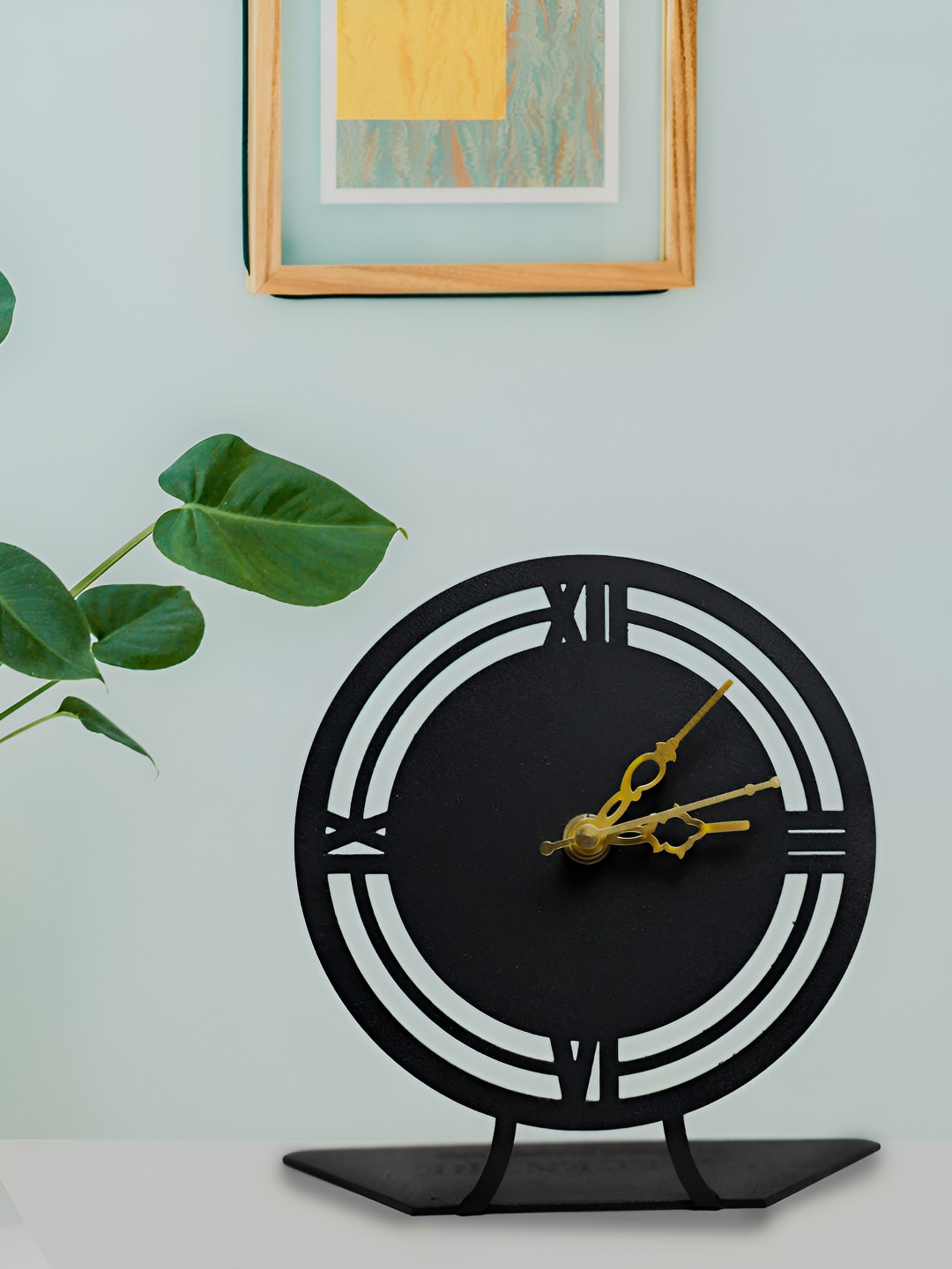 WALLCENTRE Black Solid Round Contemporary Wall Clock
WALLCENTRE Black Solid Round Contemporary Wall Clock
