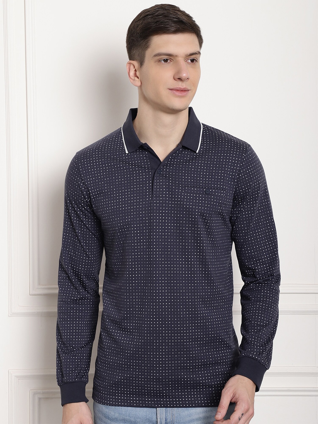 CONFIDENCE Geometric Printed Polo Collar Long Sleeves Slim Fit Cotton T-shirt, Navy blue
CONFIDENCE Geometric Printed Polo Collar Long Sleeves Slim Fit Cotton T-shirt, Navy blue