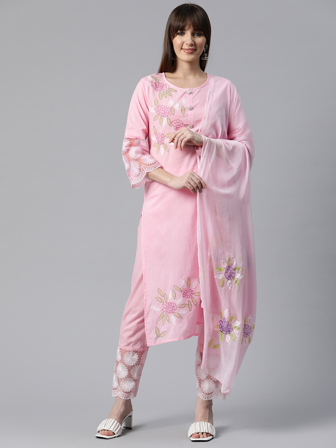Readiprint Women Floral Embroidered Regular Cotton Kurta with Trousers & Dupatta, Pink
Readiprint Women Floral Embroidered Regular Cotton Kurta with Trousers & Dupatta, Pink