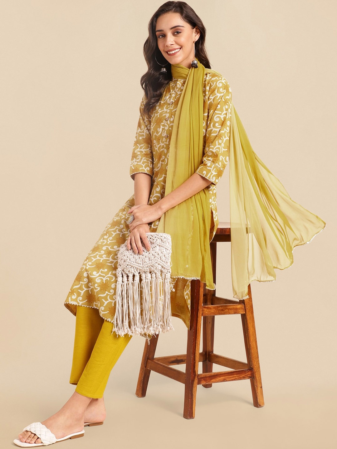 KALINI Floral Printed Mandarin Collar Pure Cotton Kurta with Trousers & Dupatta, Mustard
KALINI Floral Printed Mandarin Collar Pure Cotton Kurta with Trousers & Dupatta, Mustard