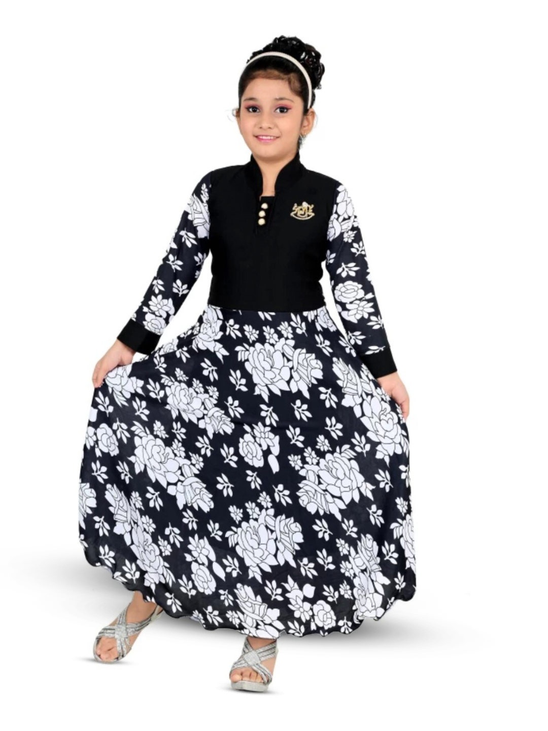 BAESD Girls Floral Printed Mandarin Collar Long Sleeve Fit & Flare Georgette Dress, Black
BAESD Girls Floral Printed Mandarin Collar Long Sleeve Fit & Flare Georgette Dress, Black