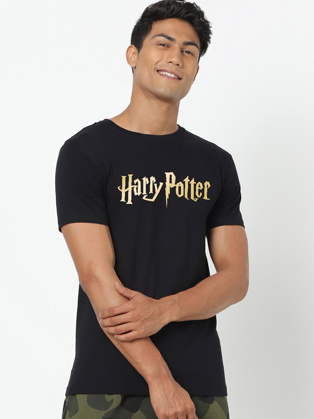 Bewakoof Official Harry Potter Merchandise Graphic Printed Pure Cotton T-shirt, Black
Bewakoof Official Harry Potter Merchandise Graphic Printed Pure Cotton T-shirt, Black