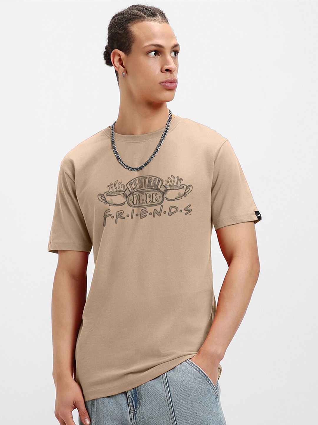 Bewakoof Official Friends Merchandise Central Perk Graphic Printed Cotton T-shirt, Brown
Bewakoof Official Friends Merchandise Central Perk Graphic Printed Cotton T-shirt, Brown