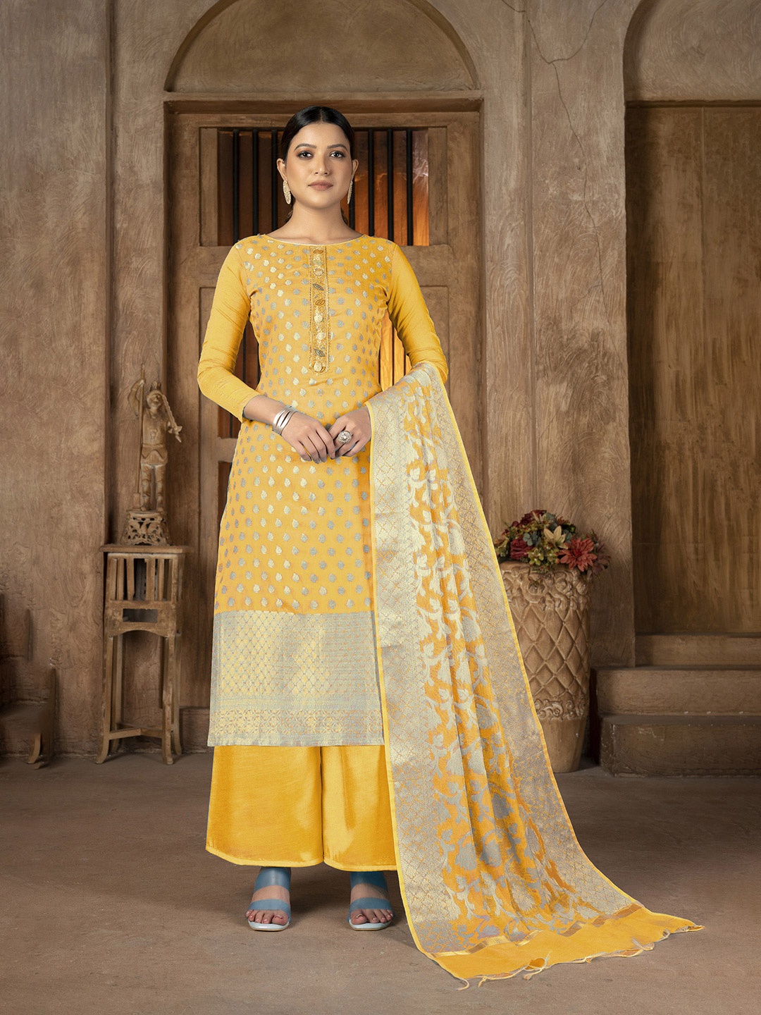 KALINI Ethnic Motifs Woven Design Gotta Patti Detail Unstitched Dress Material, Yellow
KALINI Ethnic Motifs Woven Design Gotta Patti Detail Unstitched Dress Material, Yellow