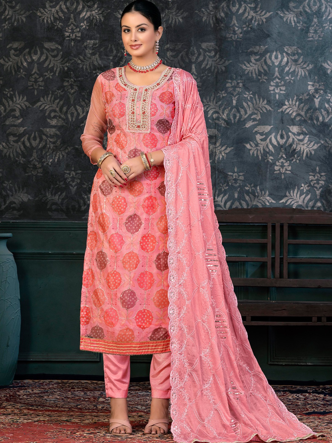 KALINI Ethnic Motifs Printed Sequinned Detailed Organza Unstitched Dress Material, Peach
KALINI Ethnic Motifs Printed Sequinned Detailed Organza Unstitched Dress Material, Peach