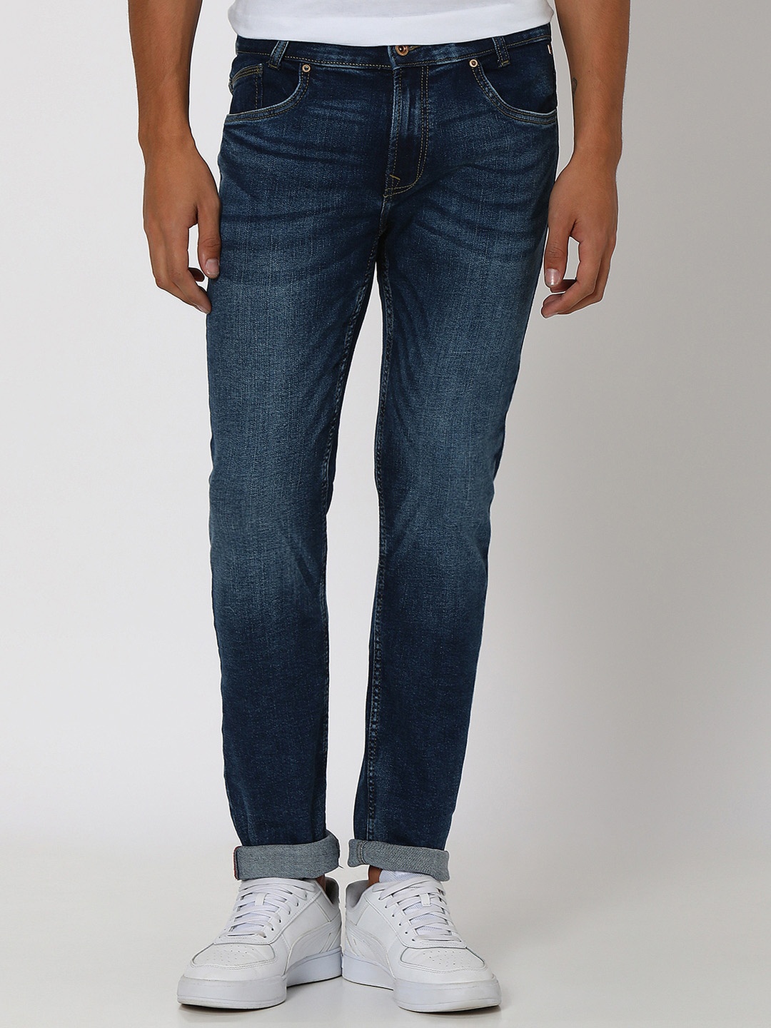 Mufti Men Skinny Fit Mid-Rise Clean Look Heavy Fade Stretchable Jeans, Navy blue
Mufti Men Skinny Fit Mid-Rise Clean Look Heavy Fade Stretchable Jeans, Navy blue