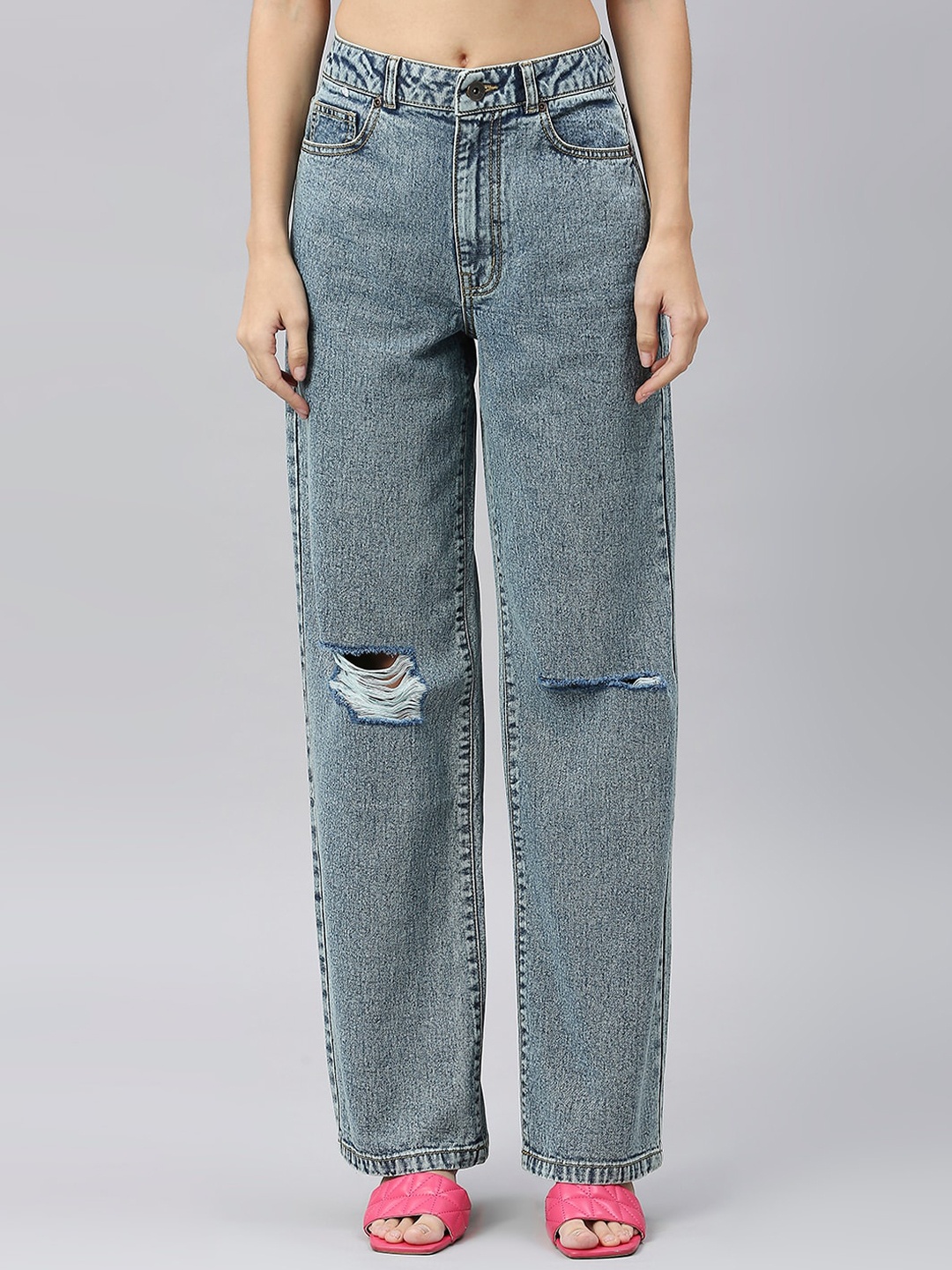 The Roaster Lifestyle Co. Women Blue Pure Cotton Slash Knee Ripped Boyfriend Fit Jeans
The Roaster Lifestyle Co. Women Blue Pure Cotton Slash Knee Ripped Boyfriend Fit Jeans