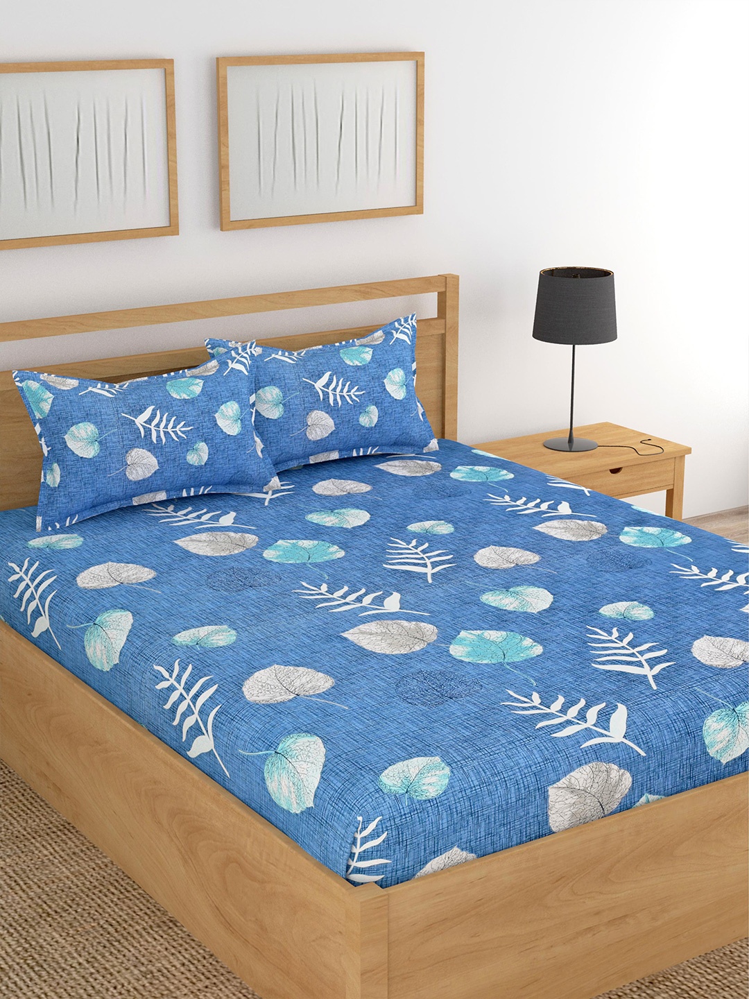 Lali Prints Blue & White Floral Printed Cotton 180 TC King Bedsheet with 2 Pillow Covers
Lali Prints Blue & White Floral Printed Cotton 180 TC King Bedsheet with 2 Pillow Covers