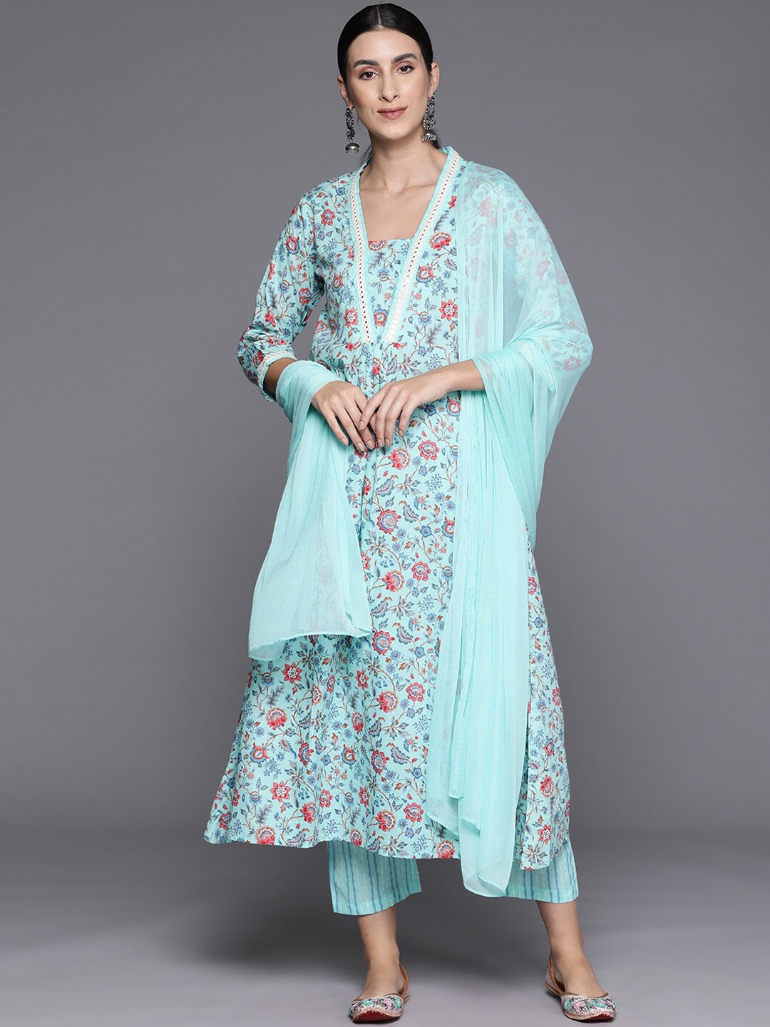 KALINI Floral Printed Square Neck Empire Mirror Work A-Line Kurta With Trousers & Dupatta, Blue
KALINI Floral Printed Square Neck Empire Mirror Work A-Line Kurta With Trousers & Dupatta, Blue