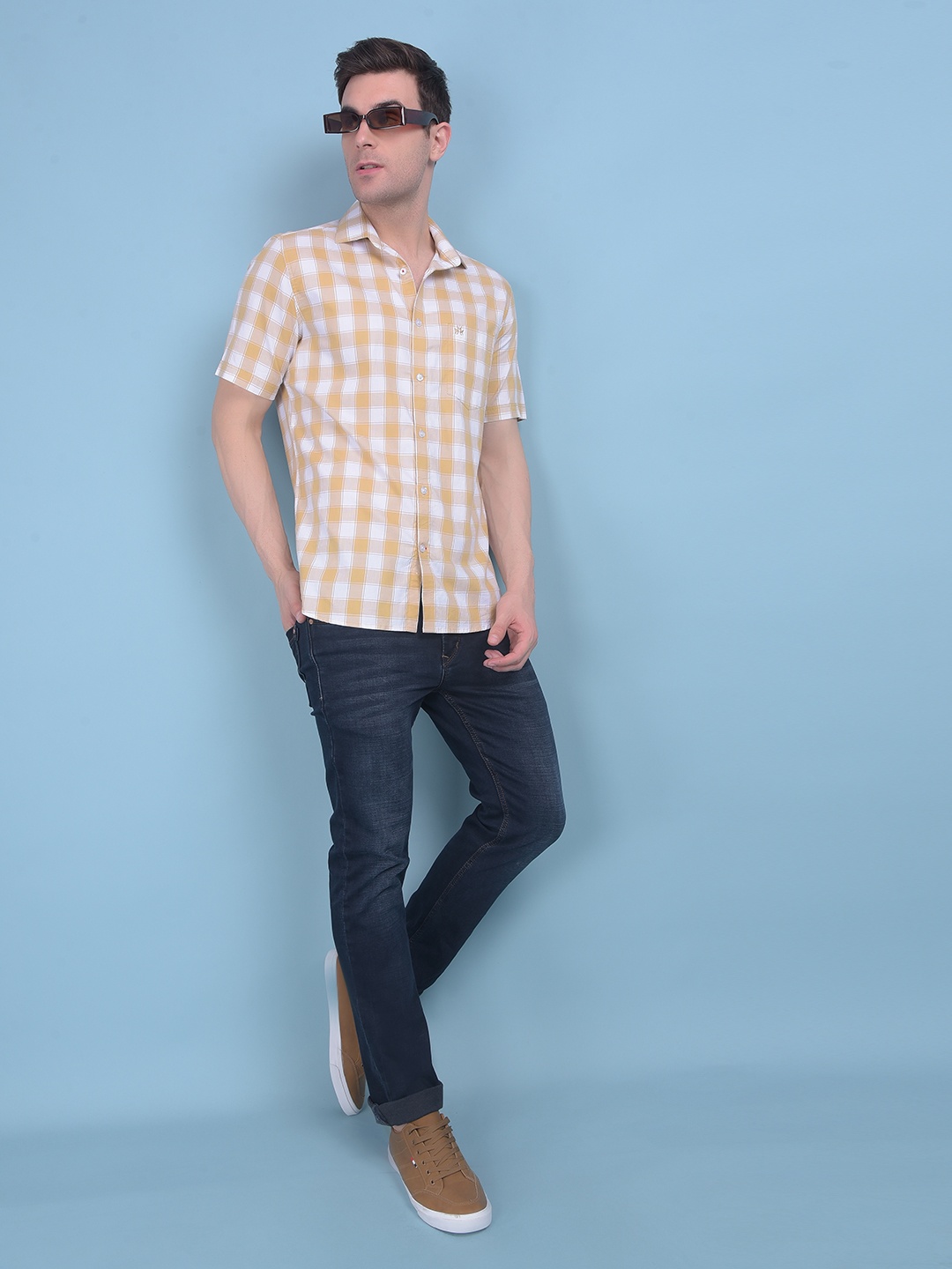 Crimsoune Club Classic Slim Fit Gingham Checks Spread Collar Cotton Casual Shirt, Beige
Crimsoune Club Classic Slim Fit Gingham Checks Spread Collar Cotton Casual Shirt, Beige