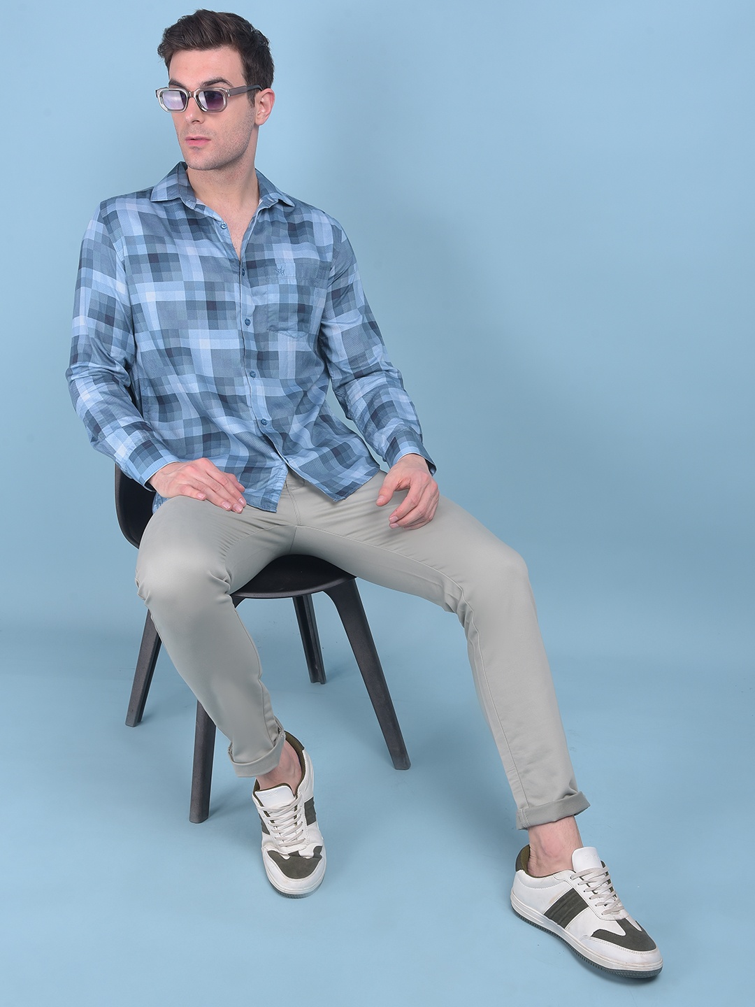 Crimsoune Club Classic Slim Fit Checked Spread Collar Long Sleeves Cotton Casual Shirt, Blue
Crimsoune Club Classic Slim Fit Checked Spread Collar Long Sleeves Cotton Casual Shirt, Blue