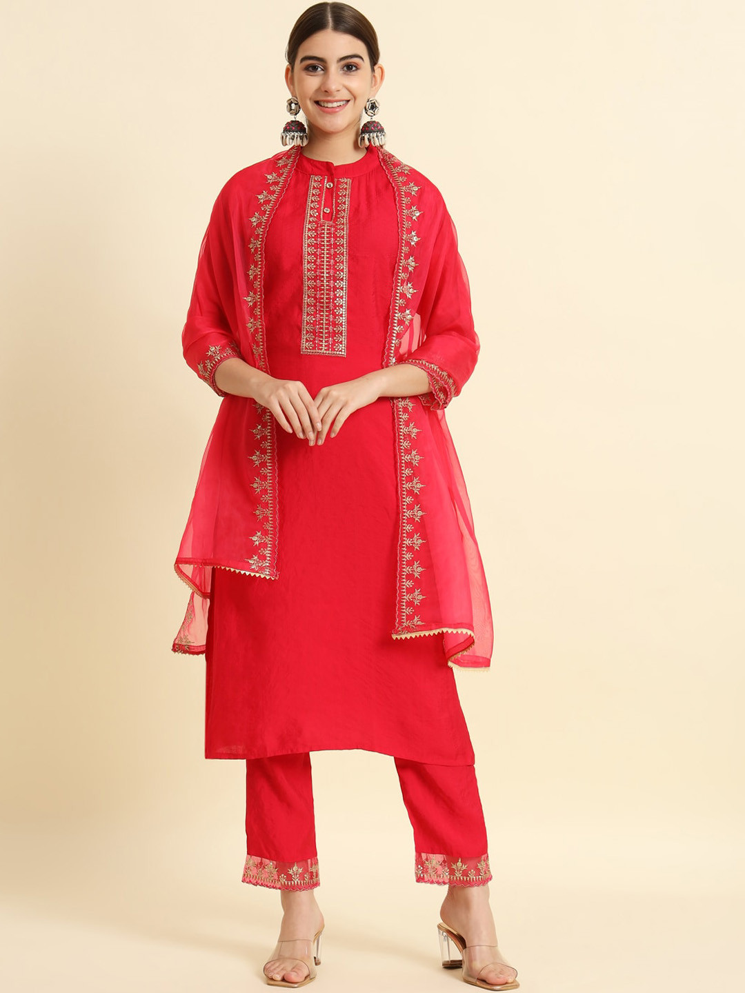 THE52 Ethnic Motifs Yoke Design Sequinned Straight Kurta with Trousers & With Dupatta, Red
THE52 Ethnic Motifs Yoke Design Sequinned Straight Kurta with Trousers & With Dupatta, Red