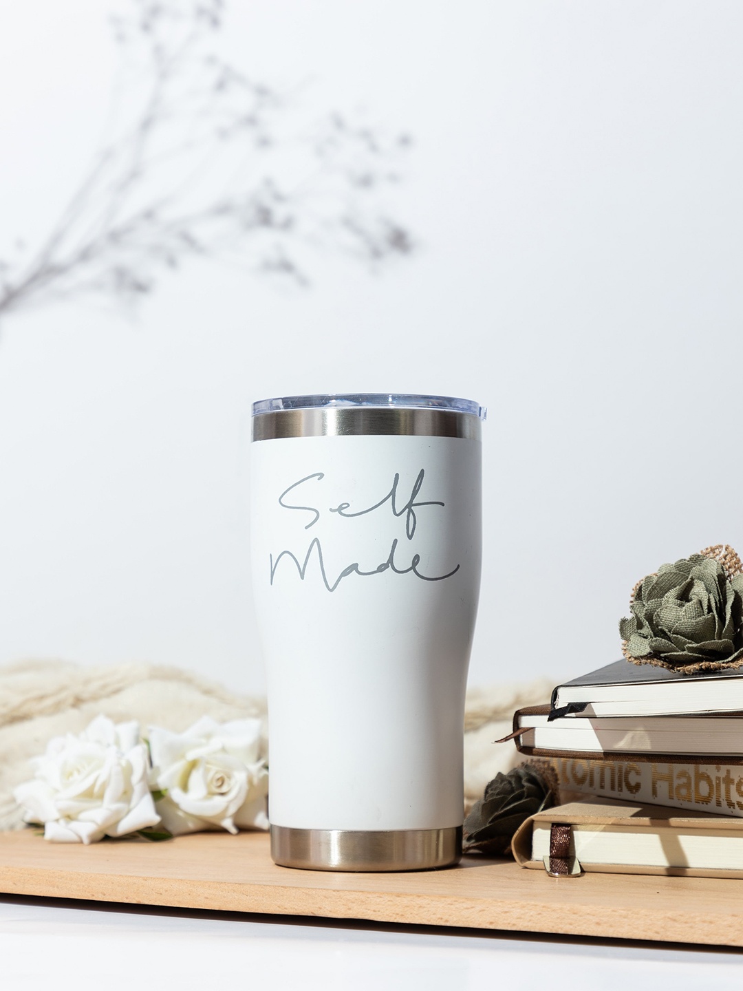 1219 Avenue 2 Pcs Stainless Steel Printed Double Wall Vacuum Coffee Tumbler & Lid 650 ml, White
1219 Avenue 2 Pcs Stainless Steel Printed Double Wall Vacuum Coffee Tumbler & Lid 650 ml, White