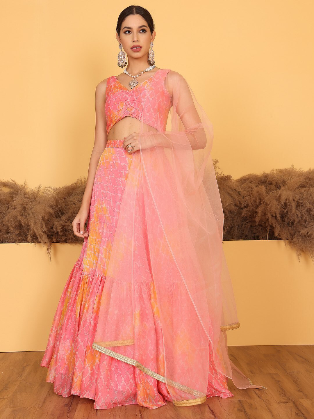 Ethnovog Geometric Printed V-Neck Sleeveless Ready to Wear Lehenga & Blouse With Dupatta, Pink 
Ethnovog Geometric Printed V-Neck Sleeveless Ready to Wear Lehenga & Blouse With Dupatta, Pink