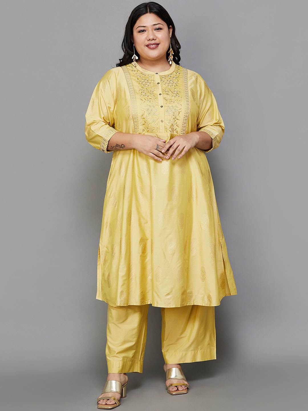 Moiree by Lifestyle Plus Size Floral Yoke Design A Line Kurta With Palazzos & Dupatta, Mustard
Moiree by Lifestyle Plus Size Floral Yoke Design A Line Kurta With Palazzos & Dupatta, Mustard