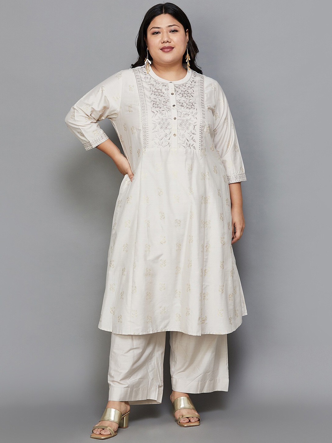 Moiree by Lifestyle Plus Size Printed Anarkali Kurta With Pyjamas & Dupatta, Off white
Moiree by Lifestyle Plus Size Printed Anarkali Kurta With Pyjamas & Dupatta, Off white