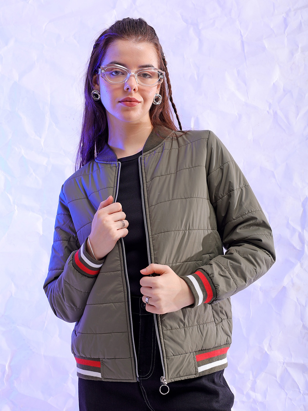 Freehand by The Indian Garage Co Mock Collar Long Sleeves Puffer Jacket, Olive
Freehand by The Indian Garage Co Mock Collar Long Sleeves Puffer Jacket, Olive