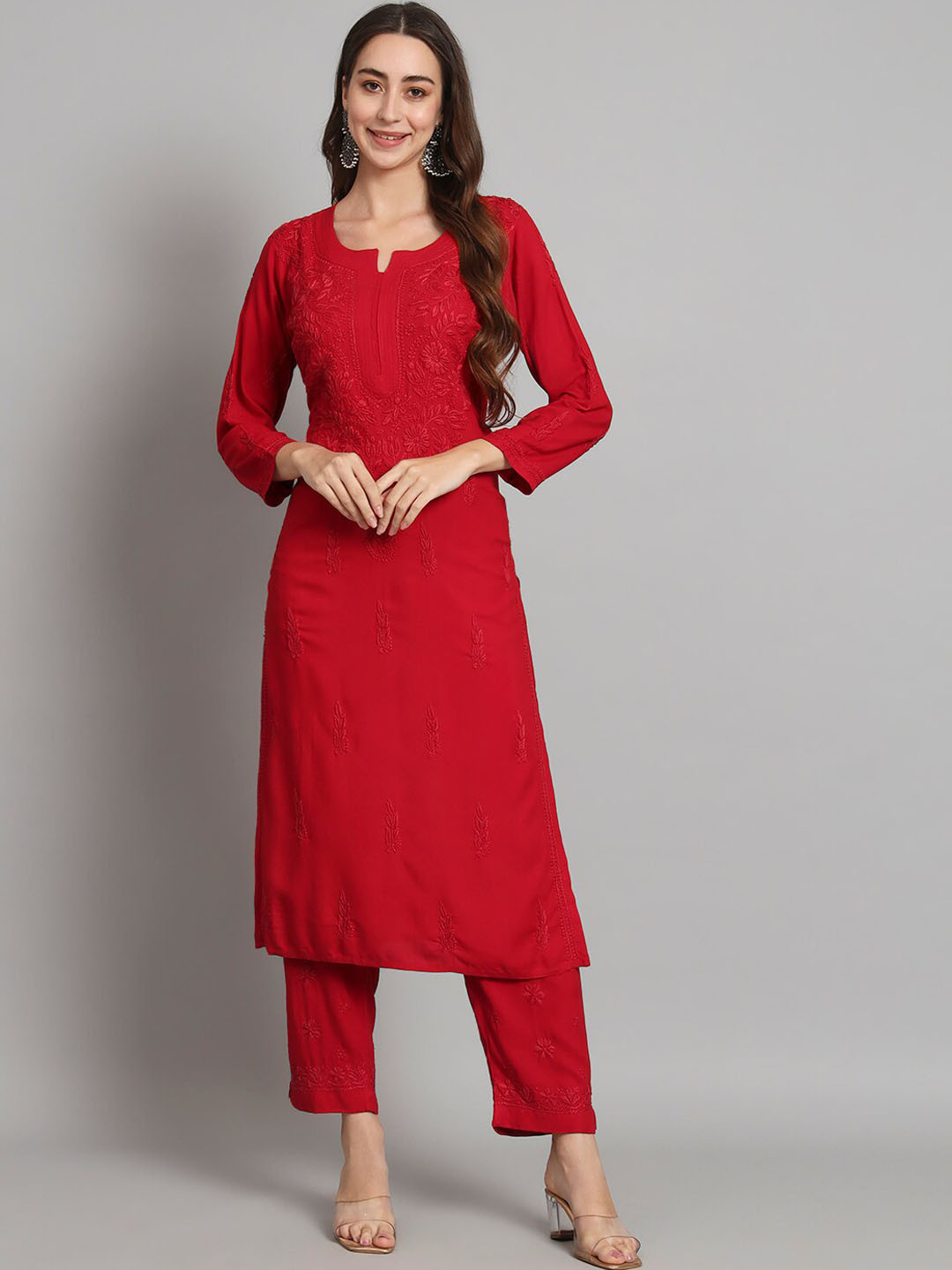 PARAMOUNT CHIKAN Floral Embroidered Chikankari Regular Kurta with Palazzos, Red
PARAMOUNT CHIKAN Floral Embroidered Chikankari Regular Kurta with Palazzos, Red