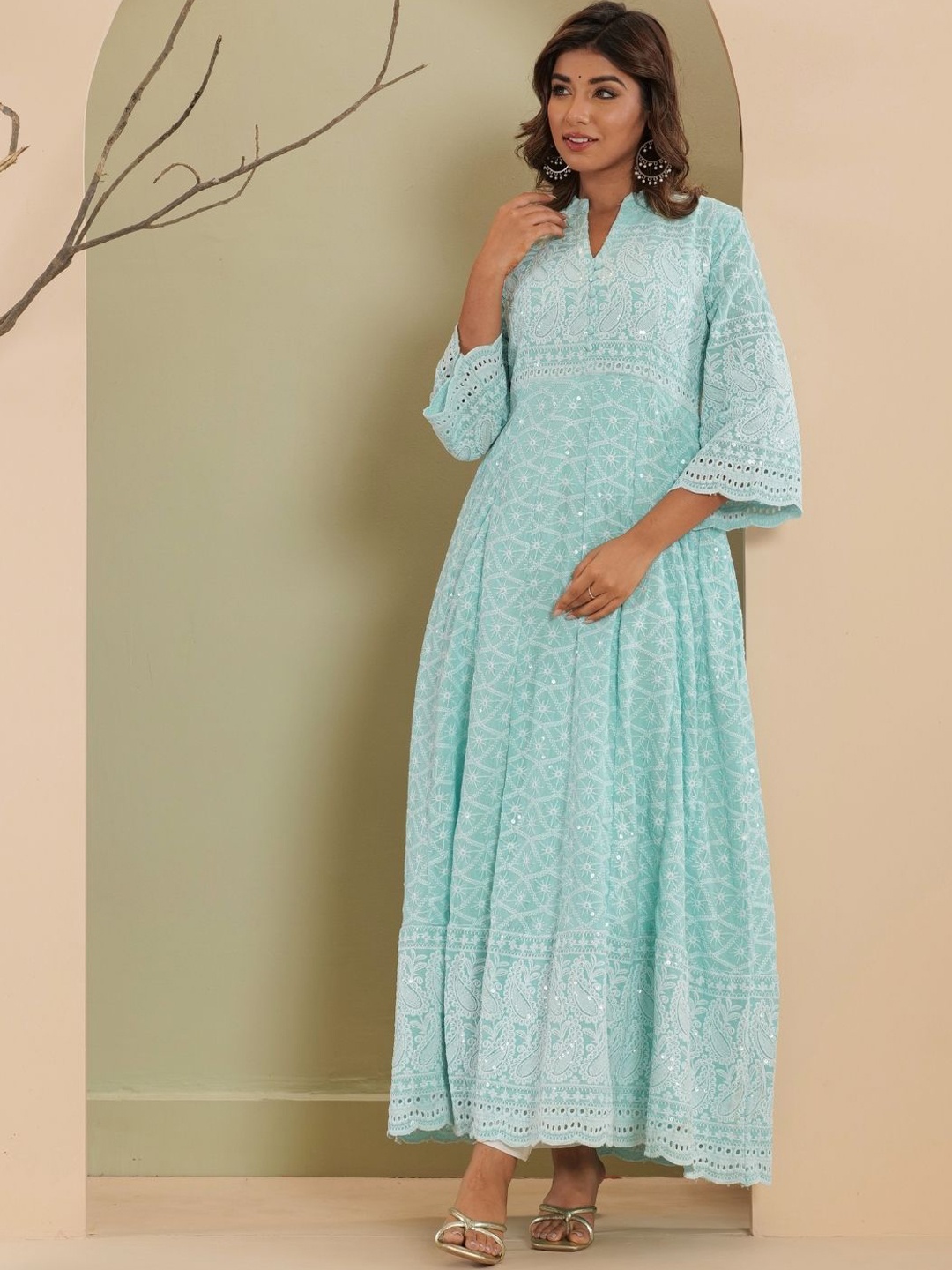 HOUSE OF JAMOTI Ethnic Motifs Embroidered Chikankari Cotton Anarkali Kurta With Trouser, Green
HOUSE OF JAMOTI Ethnic Motifs Embroidered Chikankari Cotton Anarkali Kurta With Trouser, Green