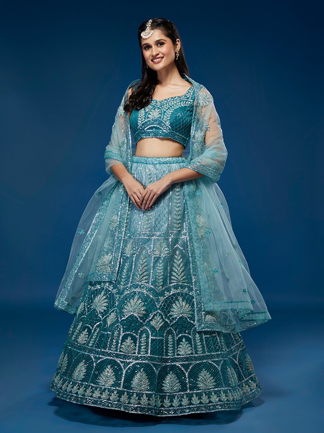 MANOHARI Embellished Sequinned Semi-Stitched Lehenga & Unstitched Blouse With Dupatta, Blue
MANOHARI Embellished Sequinned Semi-Stitched Lehenga & Unstitched Blouse With Dupatta, Blue