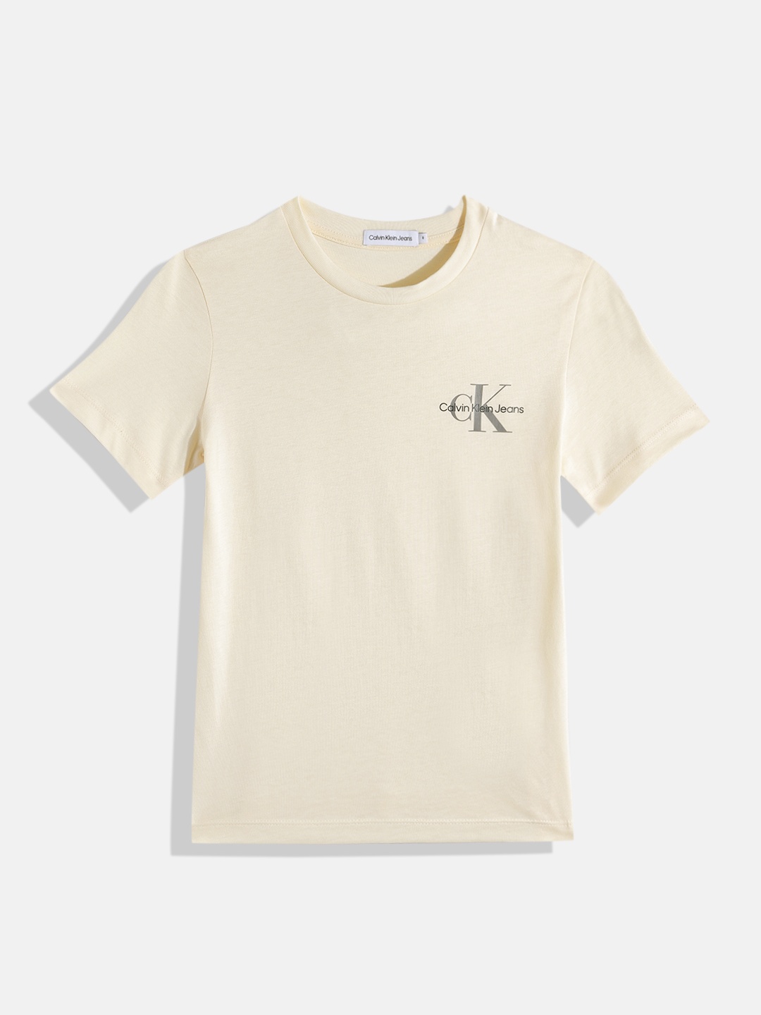 Calvin Klein Jeans Boys Brand Logo Print Detail Round-Neck Pure Cotton T-shirt, Cream
Calvin Klein Jeans Boys Brand Logo Print Detail Round-Neck Pure Cotton T-shirt, Cream