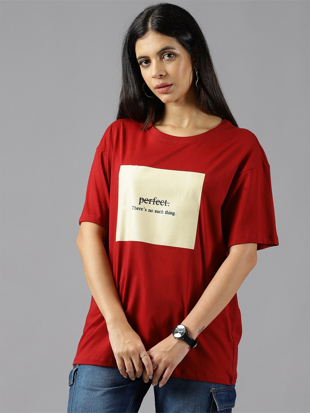 The Roadster Lifestyle Co. Red Typography Printed Pure Cotton Oversized T-Shirt
The Roadster Lifestyle Co. Red Typography Printed Pure Cotton Oversized T-Shirt