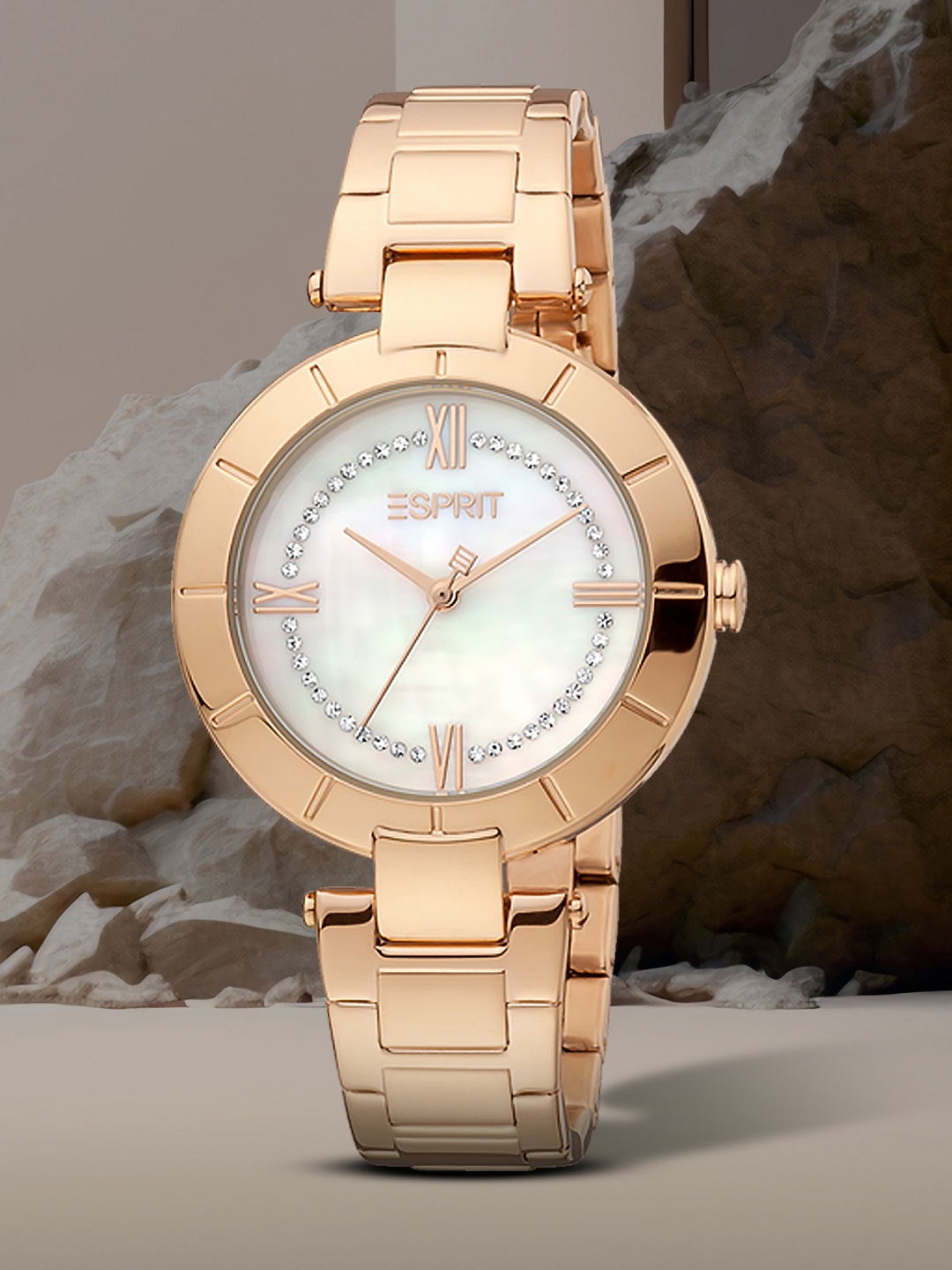 ESPRIT Women Brass Dial & Stainless Steel Straps Analogue Watch ES1L287M0095, White
ESPRIT Women Brass Dial & Stainless Steel Straps Analogue Watch ES1L287M0095, White