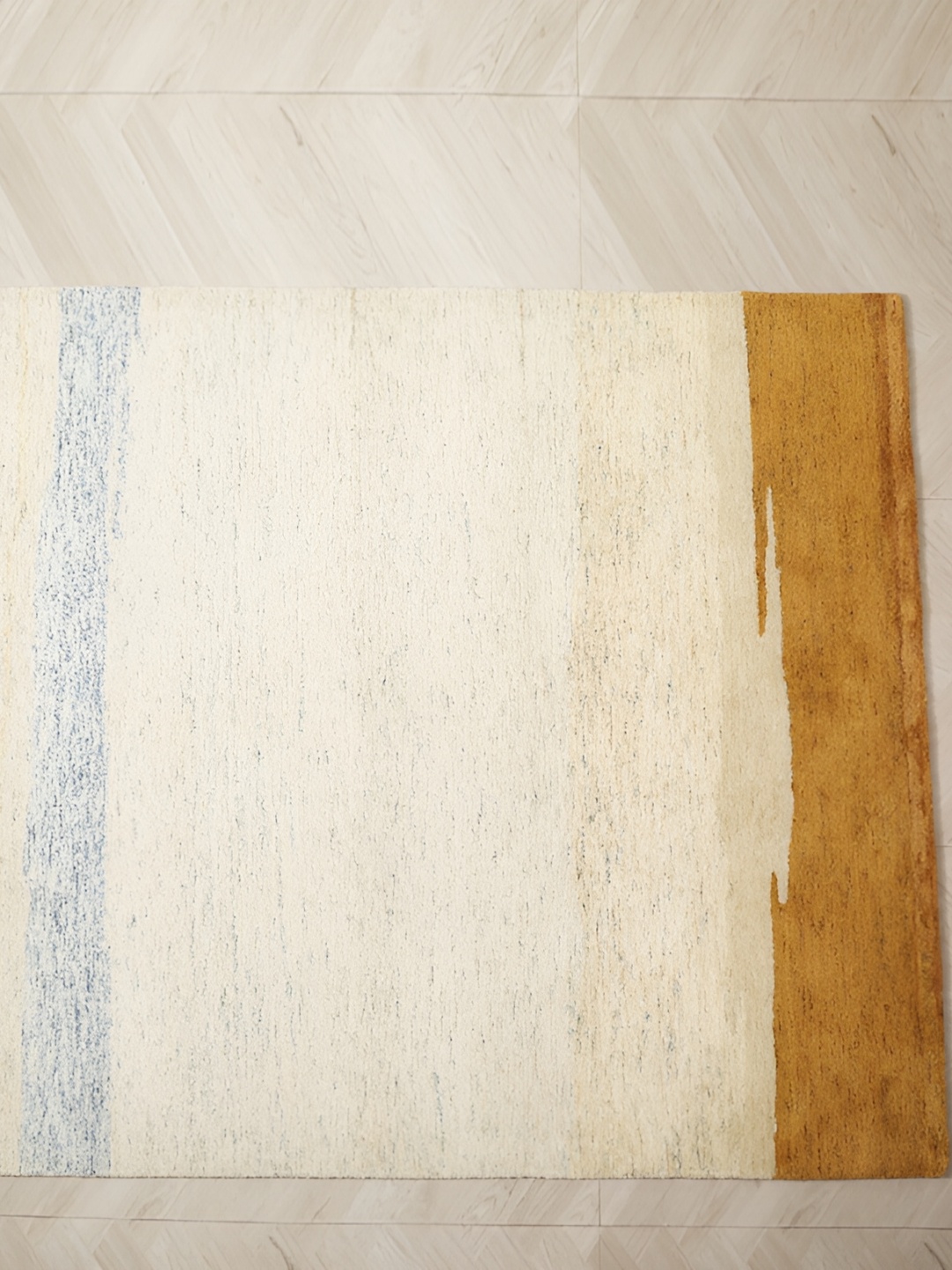 MIRZAPUR KALEEN AND RUGS White & Brown Handmade Woollen Carpet