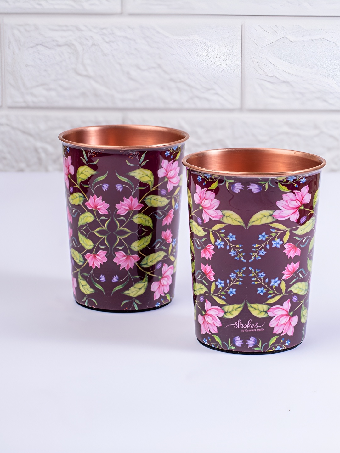 Strokes by Namrata Mehta Maroon 2 Pcs Floral Copper Water or Juice Glass 200 ml, Purple
Strokes by Namrata Mehta Maroon 2 Pcs Floral Copper Water or Juice Glass 200 ml, Purple