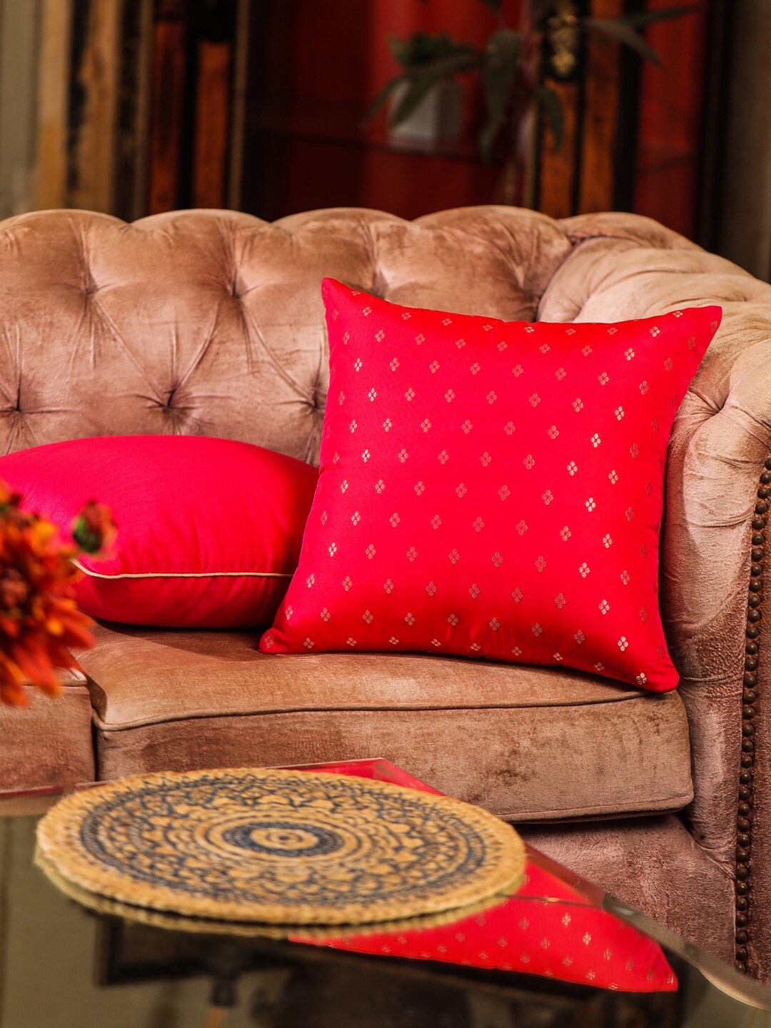 House of Pataudi Pink & Gold Toned Ethnic Motifs Printed Jacquard Square Cushion Cover
House of Pataudi Pink & Gold Toned Ethnic Motifs Printed Jacquard Square Cushion Cover