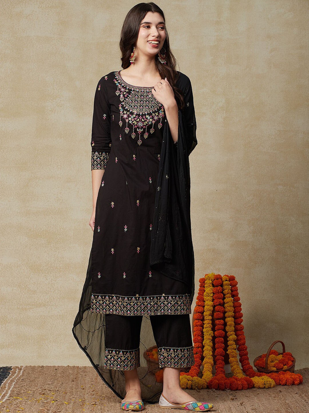 FASHOR Black Floral Embroidered Regular Pure Cotton Straight Kurta & Palazzos With Dupatta
FASHOR Black Floral Embroidered Regular Pure Cotton Straight Kurta & Palazzos With Dupatta