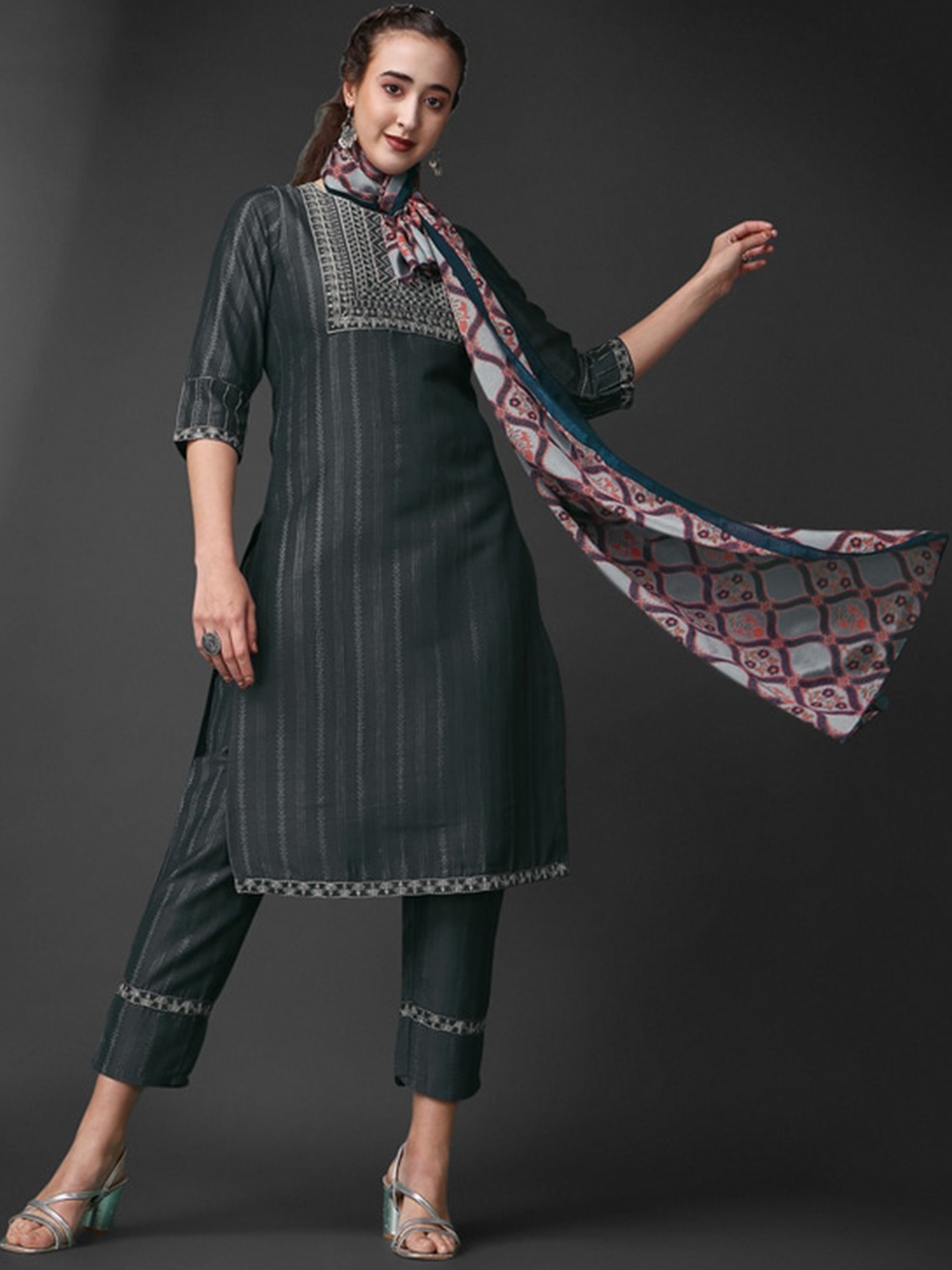 Jinax Sequinned Yoke Design Regular Kurta With Trouser & Dupatta, Grey
Jinax Sequinned Yoke Design Regular Kurta With Trouser & Dupatta, Grey