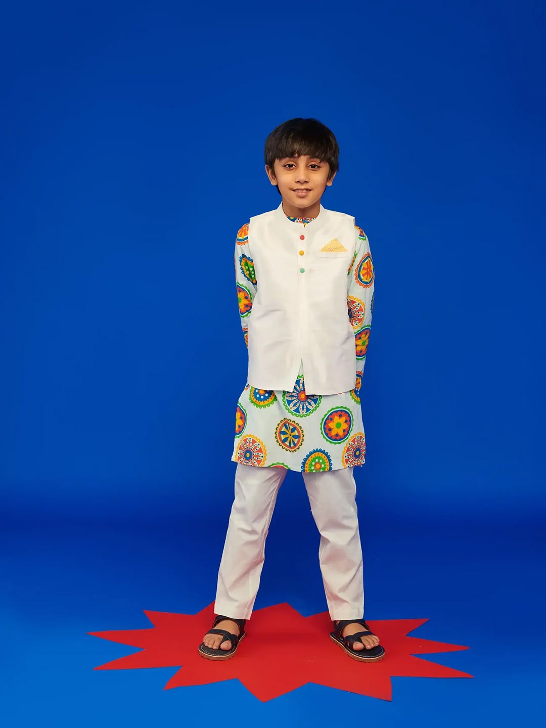 Somersault Boys Floral Printed Pure Cotton Straight Kurta Set With Nehru jacket, Blue
Somersault Boys Floral Printed Pure Cotton Straight Kurta Set With Nehru jacket, Blue