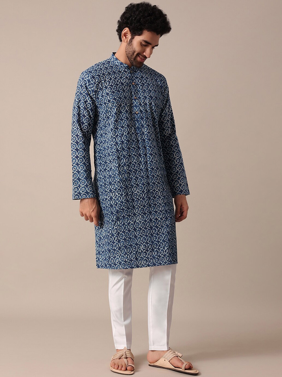 KALKI Fashion Ethnic Motifs Printed Mandarin Collar Long Sleeves Kurta With Pyjamas, Blue
KALKI Fashion Ethnic Motifs Printed Mandarin Collar Long Sleeves Kurta With Pyjamas, Blue